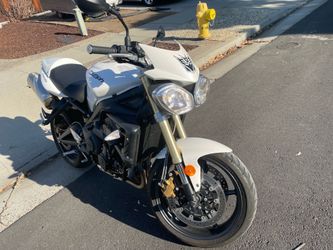 2012 Triumph Street Triple
