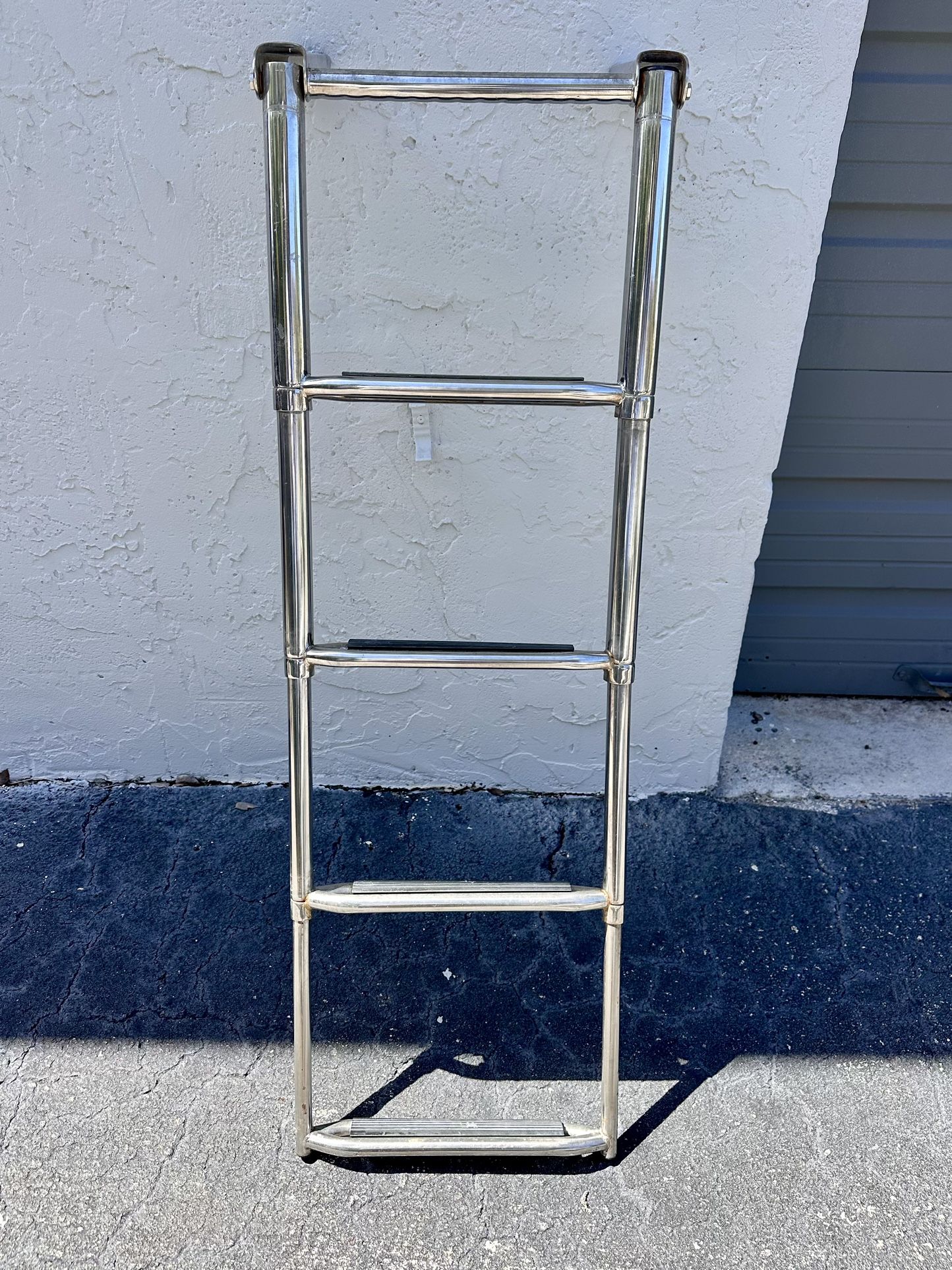 Boar Telescoping Transom Drop Ladder - 4 Steps