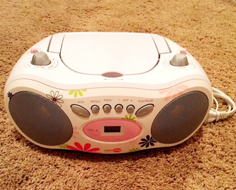 Next Play AM FM Radio CD Player for girls