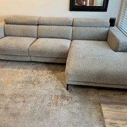 3 Piece Power Reclining Modular Sectional With Left Arm Facing Chaise & USB 