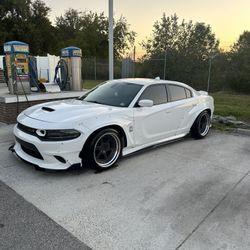 2019 Dodge Charger Scat pack 
