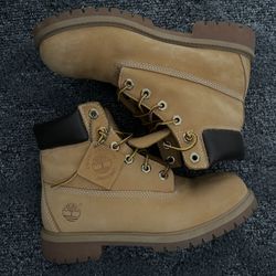 5.5M Timberlands