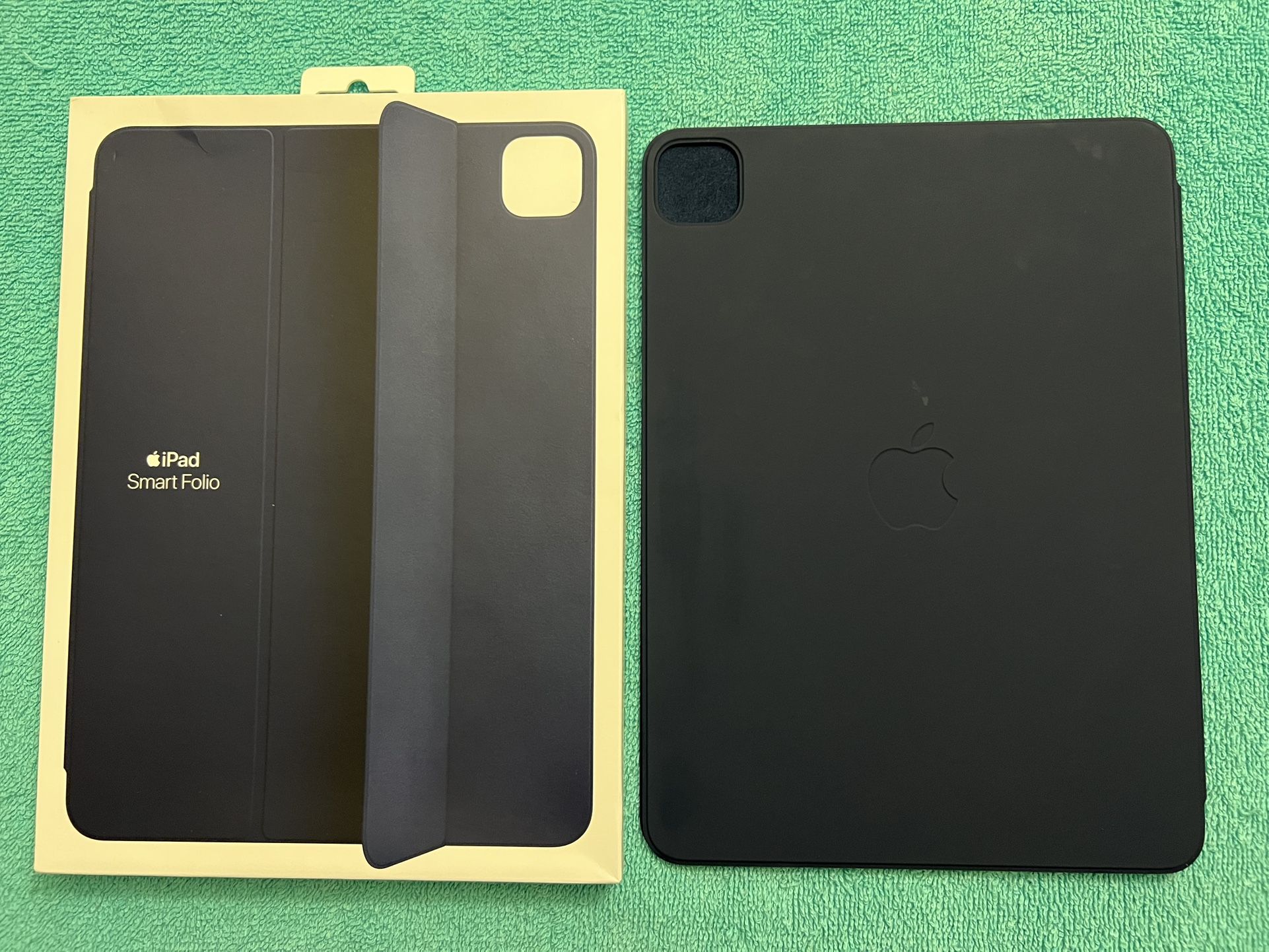 Apple iPad Pro 11 Smart Folio Case