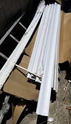 Crown Molding Vinyl