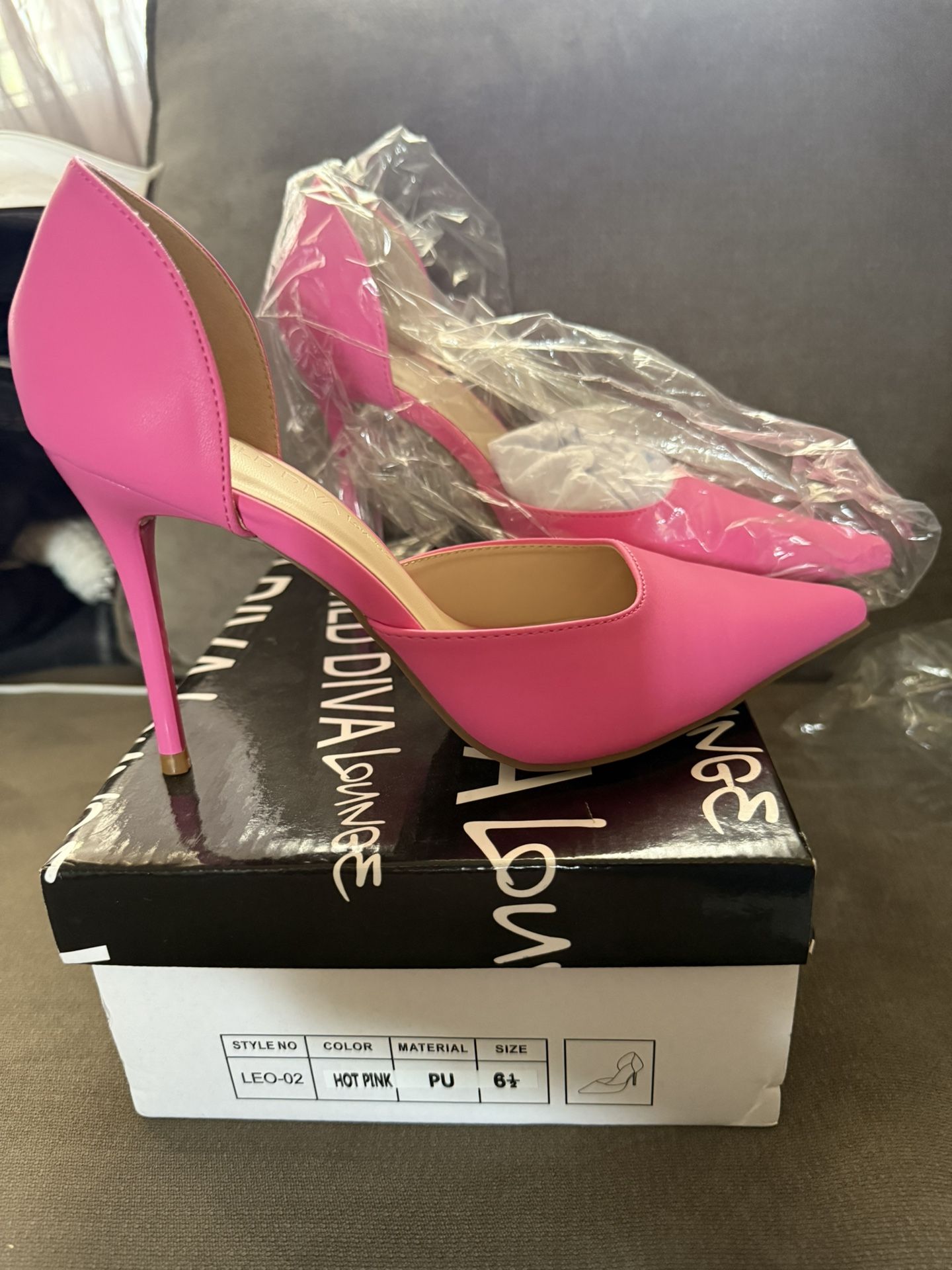 Hot Pink Size 6-1/2 New Heels