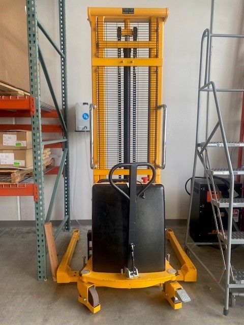 Semi Electric Straddle Stacker Forklift $3950