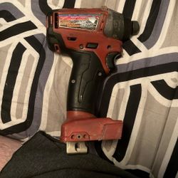 Milwaukee M18 Impact Drill