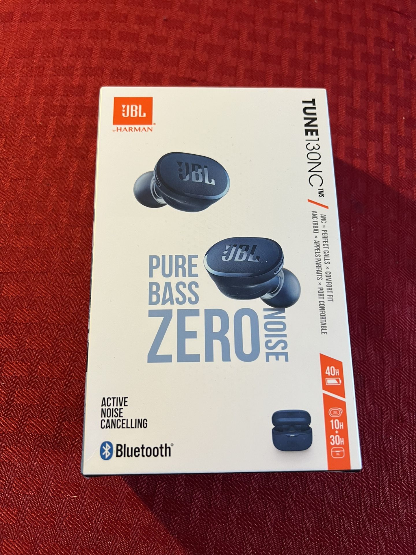 JBL Tune 130 NC Pure Bass Zero Noise 