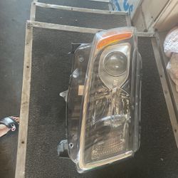 2014 Grand cherokee Passenger Headlight