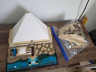 Great Pyramid of Giza lego set