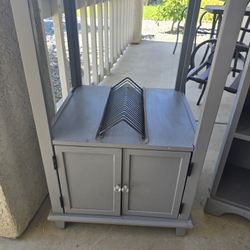 Shelf/ Storage Cabinet