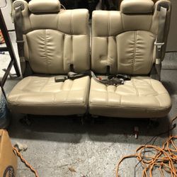 2003 GMC Yukon 3rd Row Seats