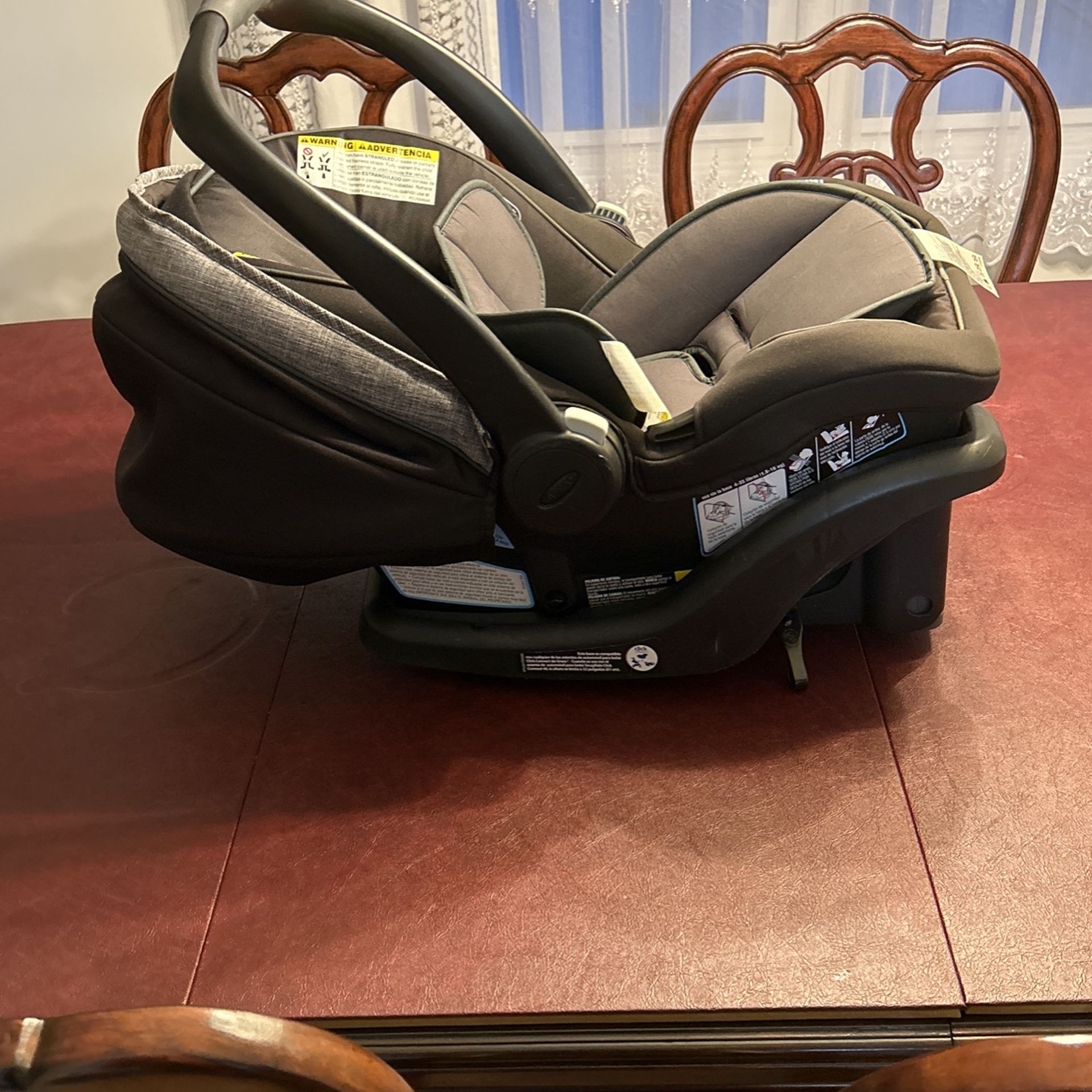 Graco Baby Car Seat