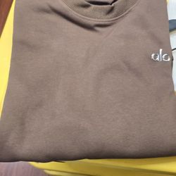 Alo Crew Neck Brown