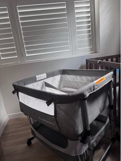 Cute Beam Bassinet/bed side crib