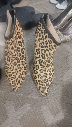 Adrienne Vittadini Shoe
