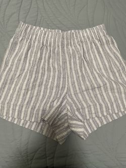 Old navy linen shorts
