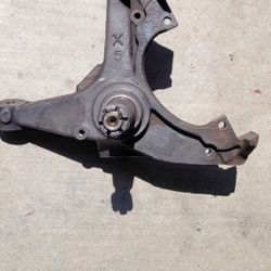 88-98 Chevrolet Silverado C1500 Spindles   L-H