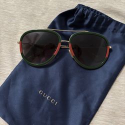 Unisex Gucci Sunglasses 