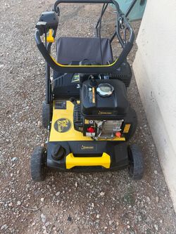 Garland 4 stroke 212cc artificial grass cleaner