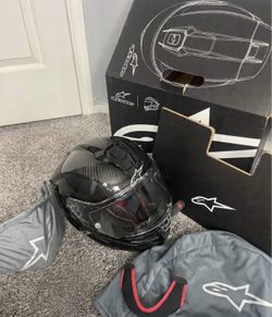 Alpinestars Supertech R10 Carbon Helmet
