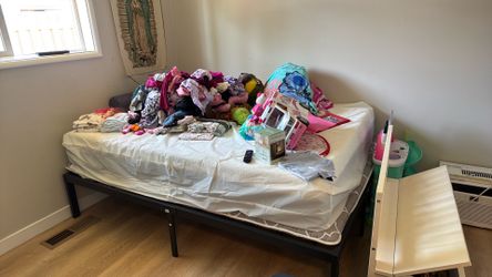 Full size mattress and bed frame