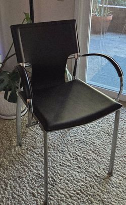 Modern leather & chrome dining chairs (4)