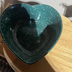 Green Heart shape  Nesting Bowl