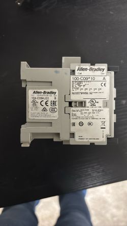 ALLEN BRADLEY 100-C09*10 /A CONTACTOR 110/120V COIL 100-C09D10 100C09D10 NIB