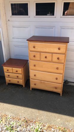 Dresser solid wood matching nightstand 2 lot