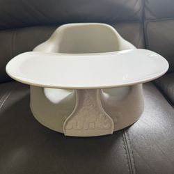  Bumbo With Tray