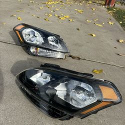 2010-2011 Kia Soul Headlights New 