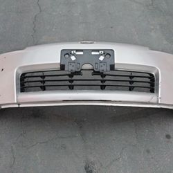 2003-2007 Nissan 350Z Front Bumper.