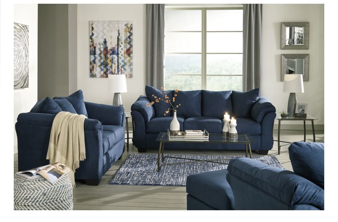 Blue Darcy Furniture Set