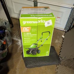 Brand New In Box (Never Used) Summer Steal!!!!
