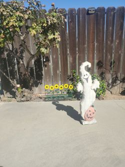 Halloween Decor