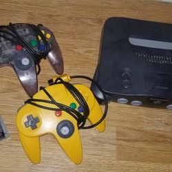Nintendo 64 No Cables Works Great