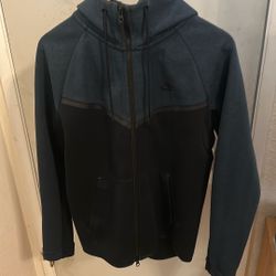 Nike Tech Fleece Hoodie Men’s Size Medium 