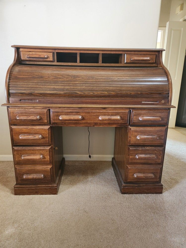 Roll top Desk