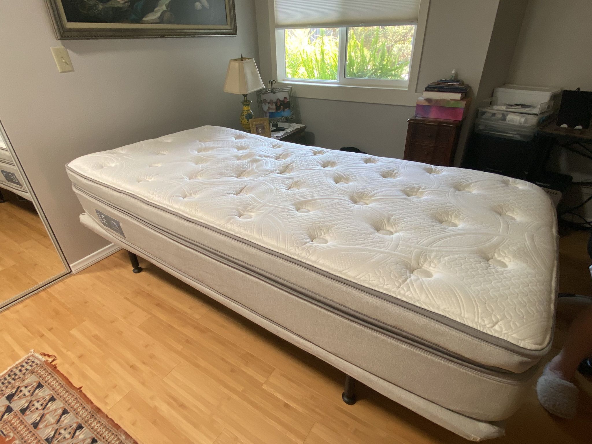 Sleep Number XL2 Twin Bed