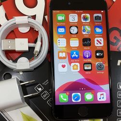 Factory unlocked apple iphone 8 plus 64 gb , store warranty 