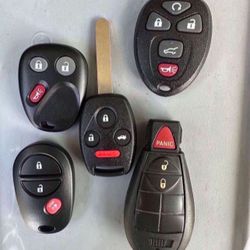 Llaves Y Controles Keys And Remotes For Most Cars Priced each Complete And Ready On Site 