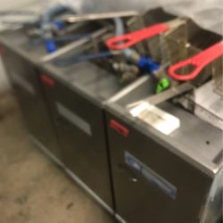 Deep Fryers    3 Units