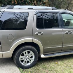 2007 Ford Explorer