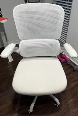 White desk chair. Never used.