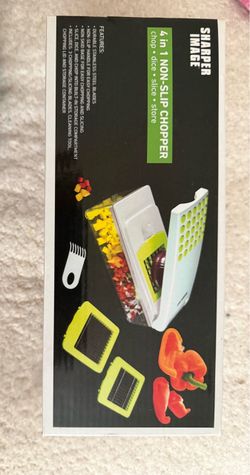 4-in-1 Vegetable Chopper – Brand New!