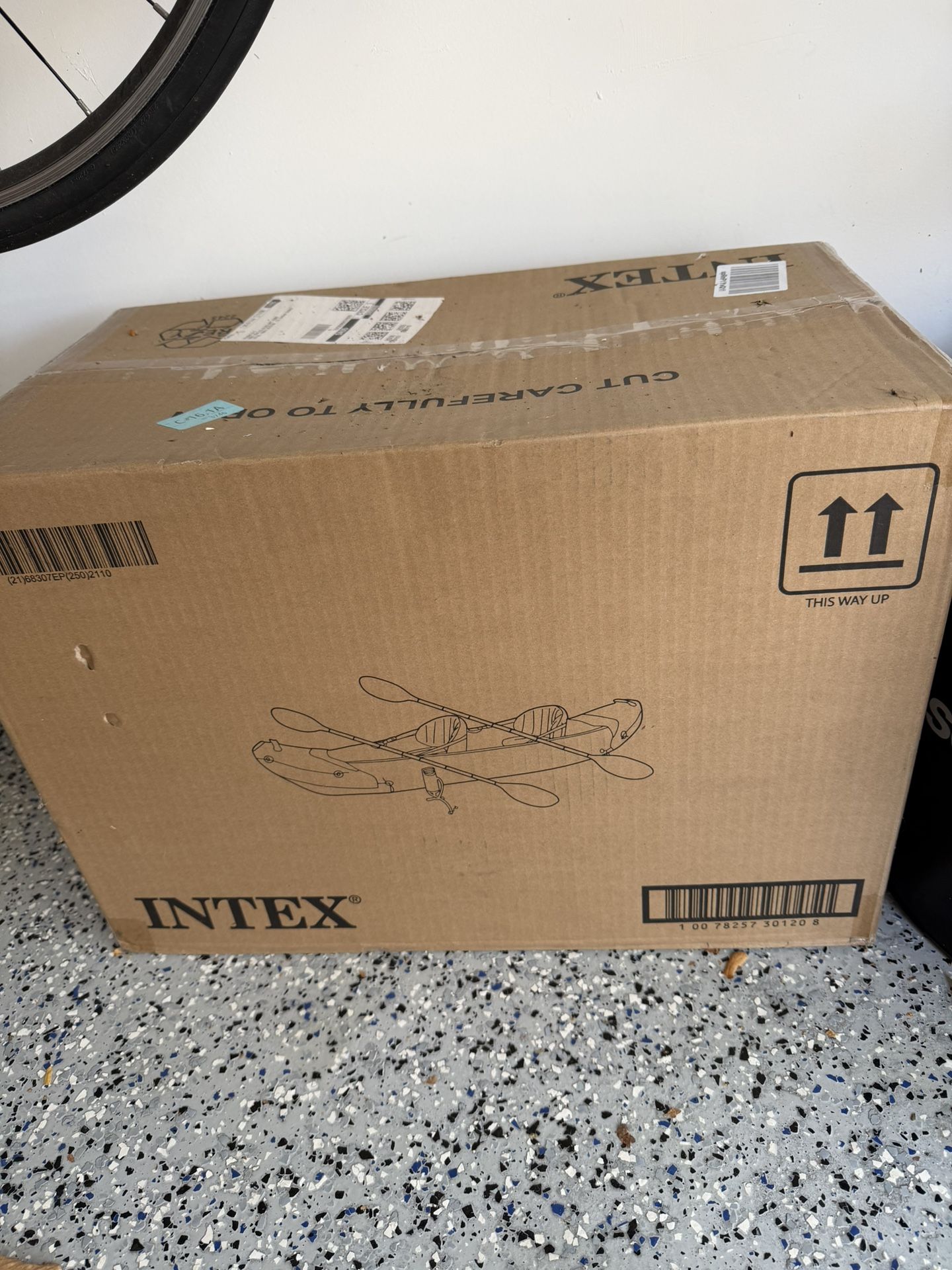 Intex K2 kayak - New In Box