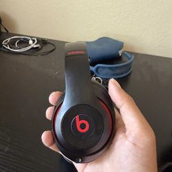 Beat Studio 3 Black And Red 