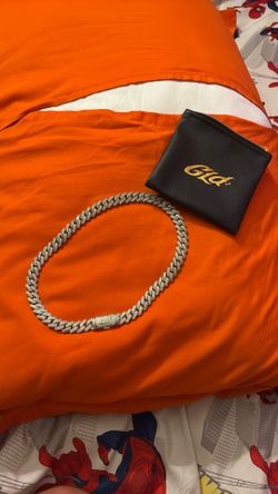 GLD White gold plated cuban chain