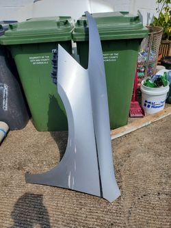 03 to 07 Honda Accord (left side fender) 